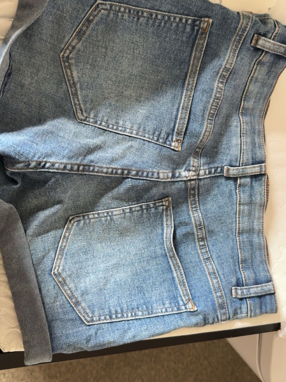H&M Light Blue Cropped Denim Jeans